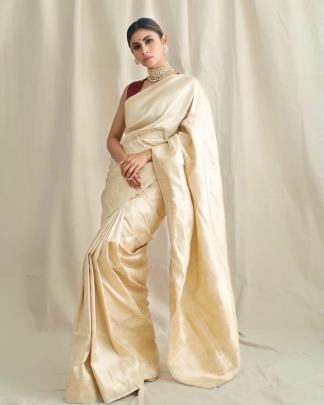 mouni roy