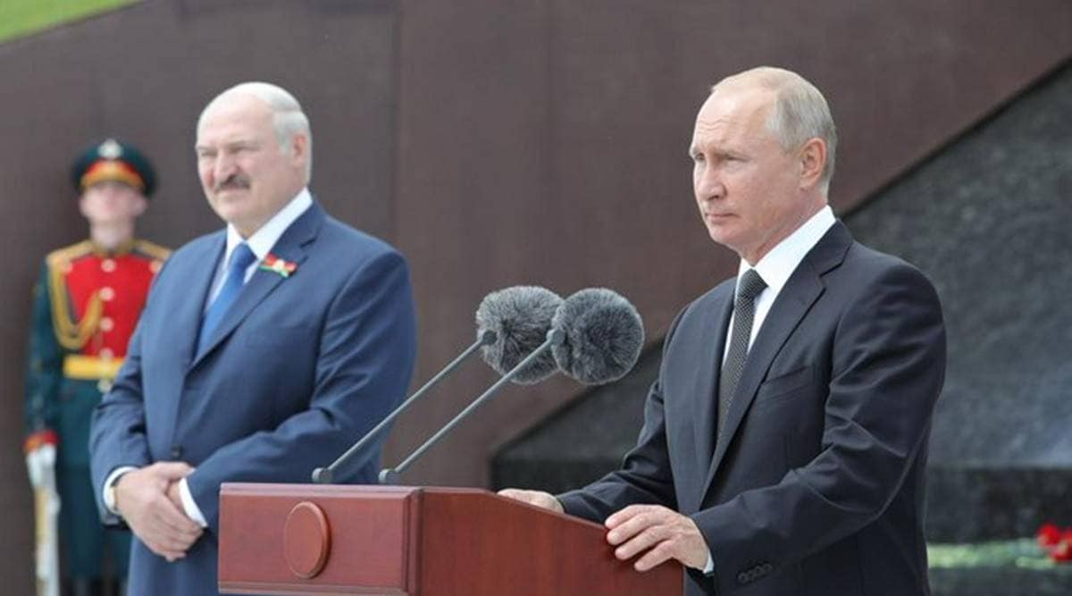 Russian President Vladimir Putin and his Belarusian counterpart Alexander Lukashenko attend a ceremony unveiling a World War Two memorial to the Soviet Soldier near Rzhev in Tver Region, Russia June 30, 2020. Sputnik/Mikhail Klimentyev/Kremlin via REUTERS