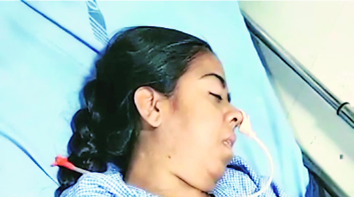 mumbai covid, mumbai government hospitals, mumbai government hospitals doctors shortage, Mumbai government hospitals icu beds shortage, indian express news