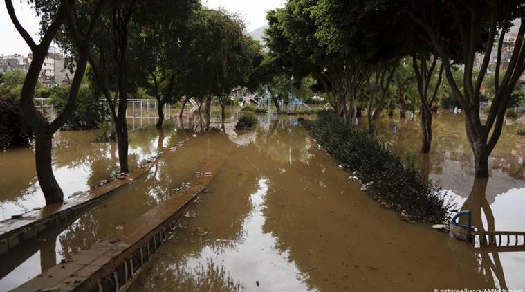 Floods in Yemen kill 130, displace thousands, rebels say