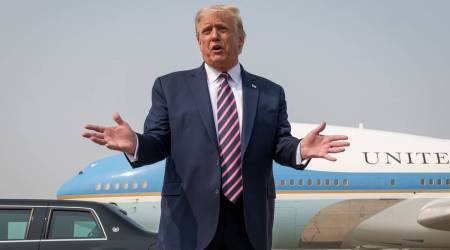 As Democrats balk, Trump to make high court pick by Saturday