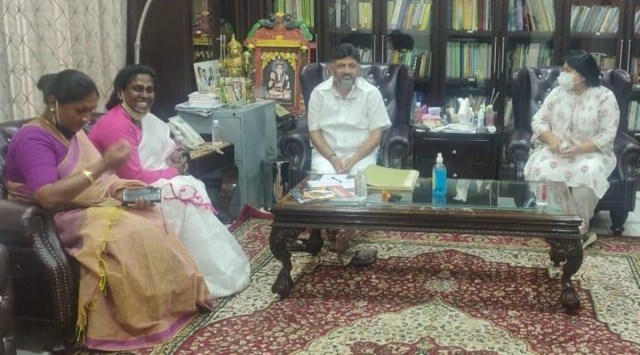 Akkai Padmashali, transgender Akkai Padmashali, transwoman Akkai Padmashali, Akkai Padmashali congress, Akkai Padmashali joins congress, bengaluru news