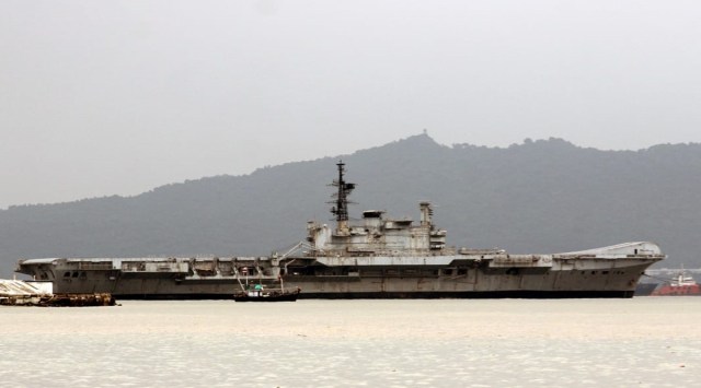 INS viraat final journey, INS Viraat, Viraat ship mumbai, Viraat ship gujarat, mumbai city news, gujarat news