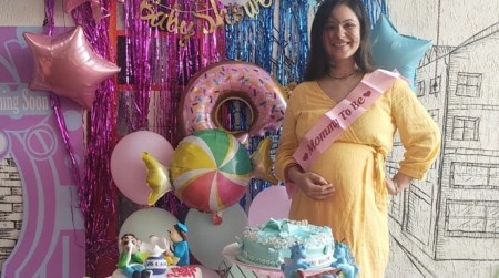 Puja Banerjee baby shower photos