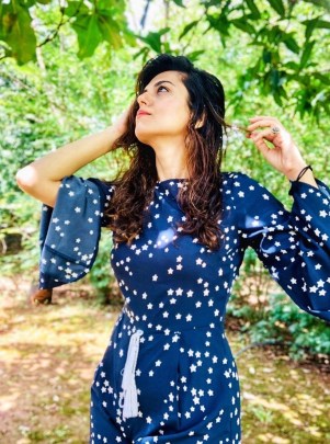 Ridhi Dogra 2
