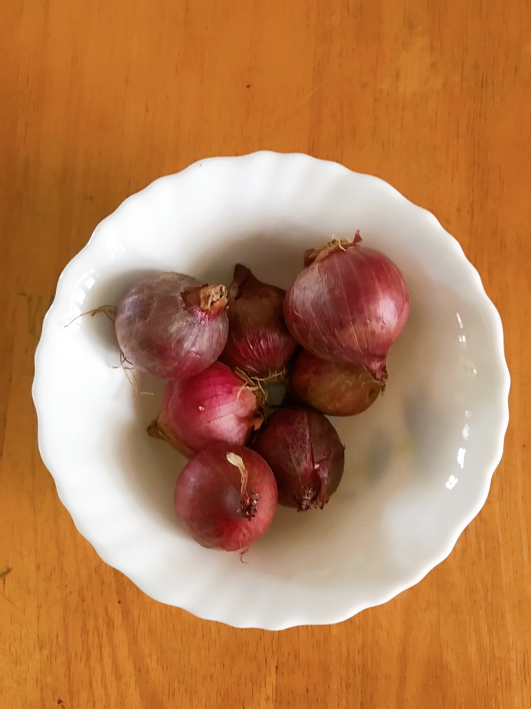 The Back Burner How to make ulli theeyal, a shallot curry from Kerala