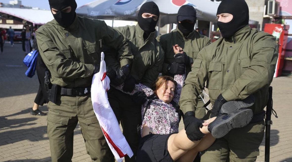 belarus women protests, Belarus anti-Lukashenko protest, Viasna human rights organisation, Alexander Lukashenko resignation demand, belarus news, Indian Express