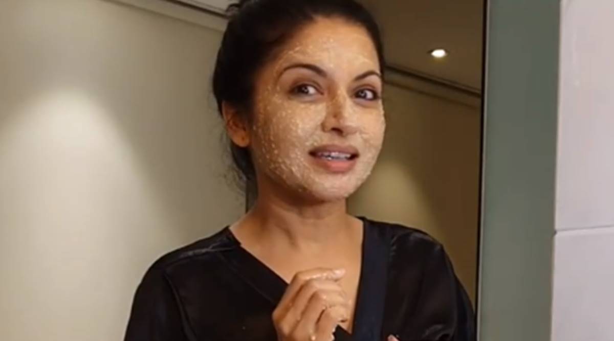 Bhagyashree relies on this DIY face pack for clean and healthy skin; watch video Life-style News