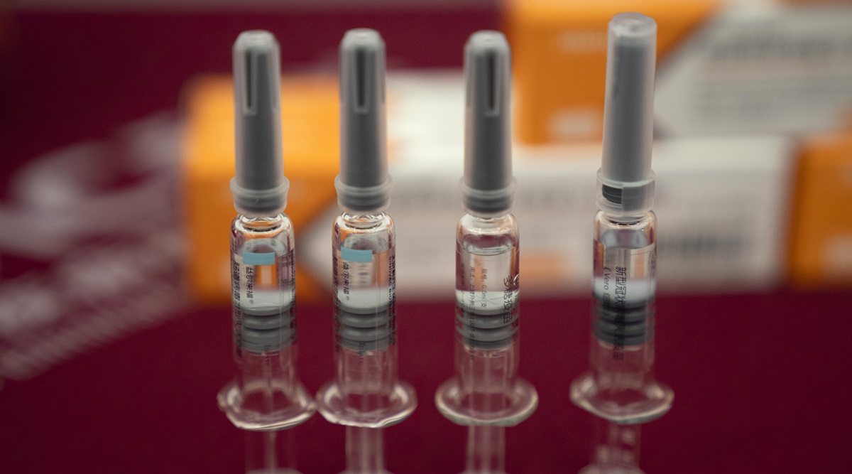 Coronavirus vaccine, Covid vaccine roll out Oxford Covid vaccine, Covid-19 cases, world news, Indian express