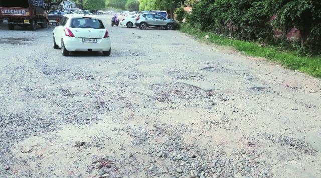 Chandigarh, Potholes, Chandigarh Road