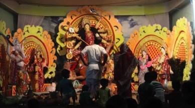 Navratri, Navratri in mumbai, Navratri idol makers in mumbai, mumbai covid guidelines, bmc, mumbai news, indian express news