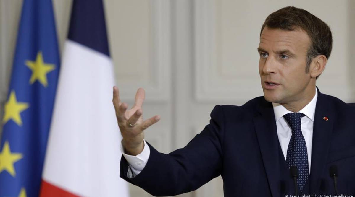 Emmanuel Macron accuses Lebanon's leaders of 'betrayal' over political failure
