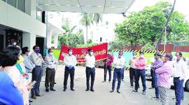 coronavirus cases, Government employees, special leave, Maharashtra news, Indian express news