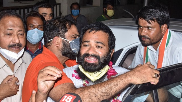 Mathura: Dr Kafeel Khan (C) following his release from Mathura jail after the Allahabad High Court quashed his detention under the National Security Act and ordered his immediate release, in Mathura, Tuesday midnight, Sept. 1, 2020. (PTI Photo)