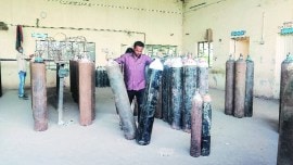 pune coronavirus latest updates, pune covid cases, pune covid hospitals, pune covid oxygen hospitals, pune oxygen supply, pmc, pune city news