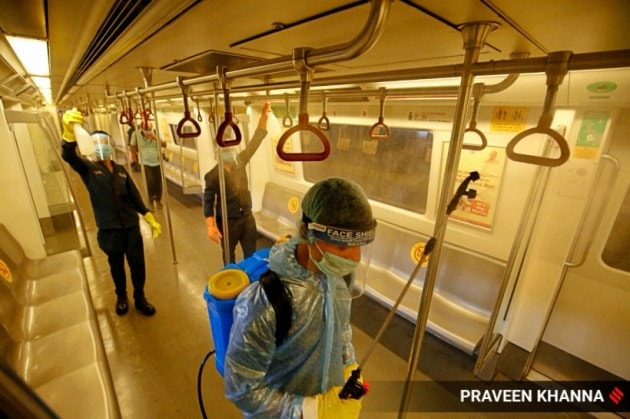 delhi metro, delhi metro reopening, covid protocol delhi metro, metro covid rules, social distancing delhi metro, aarogya setu delhi metro, delhi city news