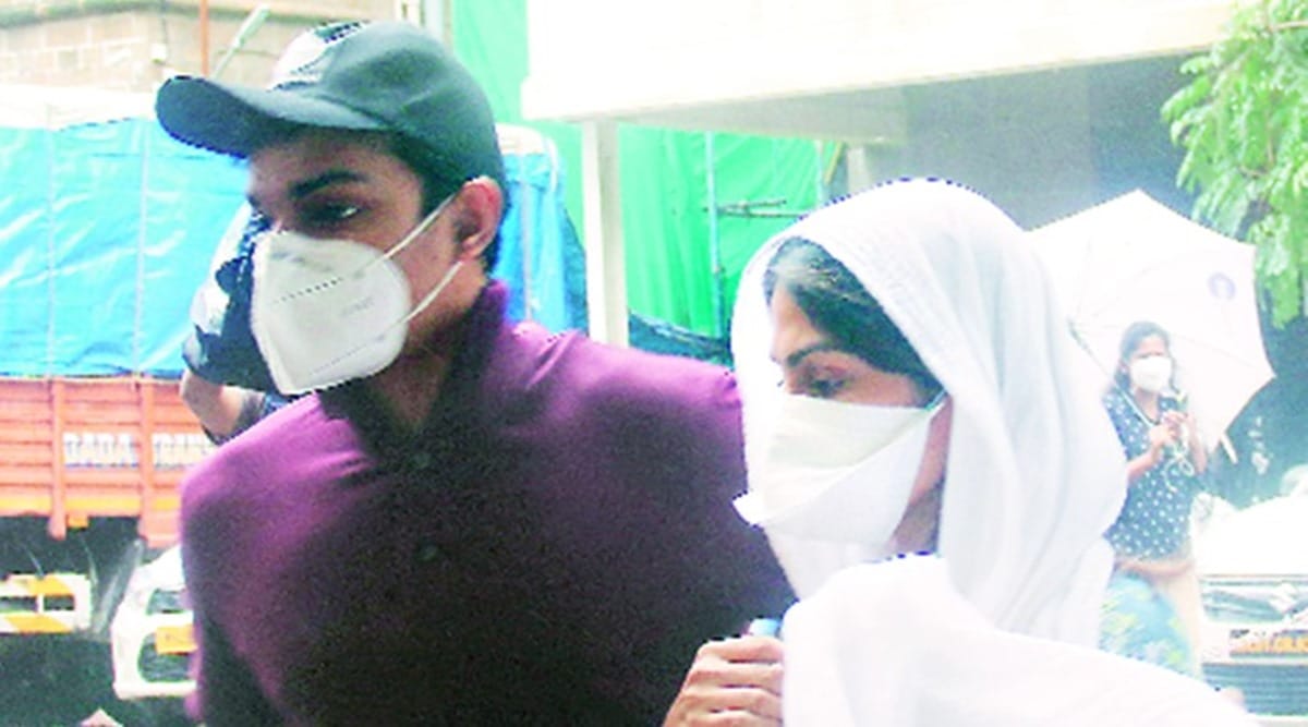 sushanr singh rajpur death case, rhea Chakraborty, showik Chakraborty ncb statement, showik Chakraborty drug case, indian express news
