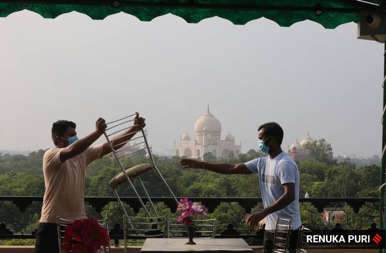 As Taj Mahal reopens, tourists trickle in: Chinese national is visitor No 1