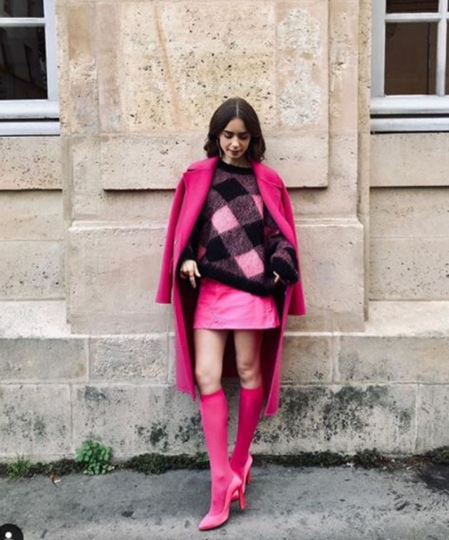 emily in paris, lily collins emily in paris, emily in paris show netflix, emily in paris lily collins actor, emily in paris news, emily in paris sex and the city