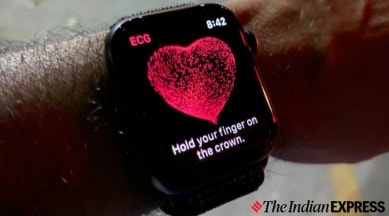 Apple, Apple Watch, Apple Watch Series 5, Apple Watch ECG feature, Apple Watch saves a life, Apple Watch saves an Indian life, Apple Watch features, Apple Watch Fall Detection feature, Apple Watch heart attack detection