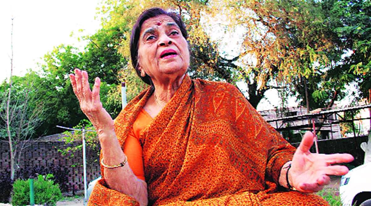 Nightingale of Gujarat, Kaumudi Munshi passes away, Mumbai covid death, Mumbai coronavirus cases, Mumbai news, Maharashtra news, indian express news