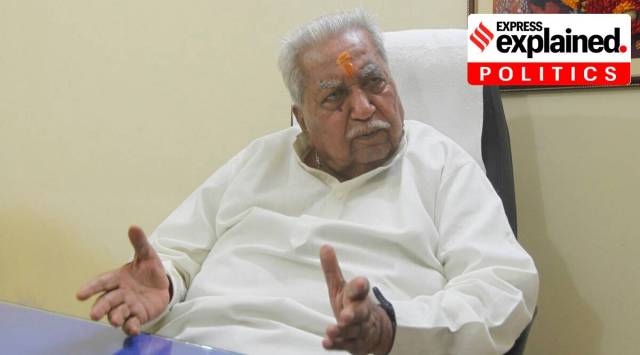 Keshubhai Patel, Keshubhai Patel death, Keshubhai Patel passes away, Keshubhai Patel profile, Keshubhai Patel career, Keshubhai Patel RSS, express explained, indian express, Gujarat BJP