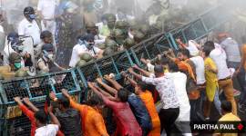 bengal bjp protest, bjp march to nabanna, west bengal bjp protests, howrah bjp protest march, Kailash Vijayvargiya, Mukul Roy, Arjun Singh, Locket Chatterjee, bengal bjp leaders arrested, kolkata city news