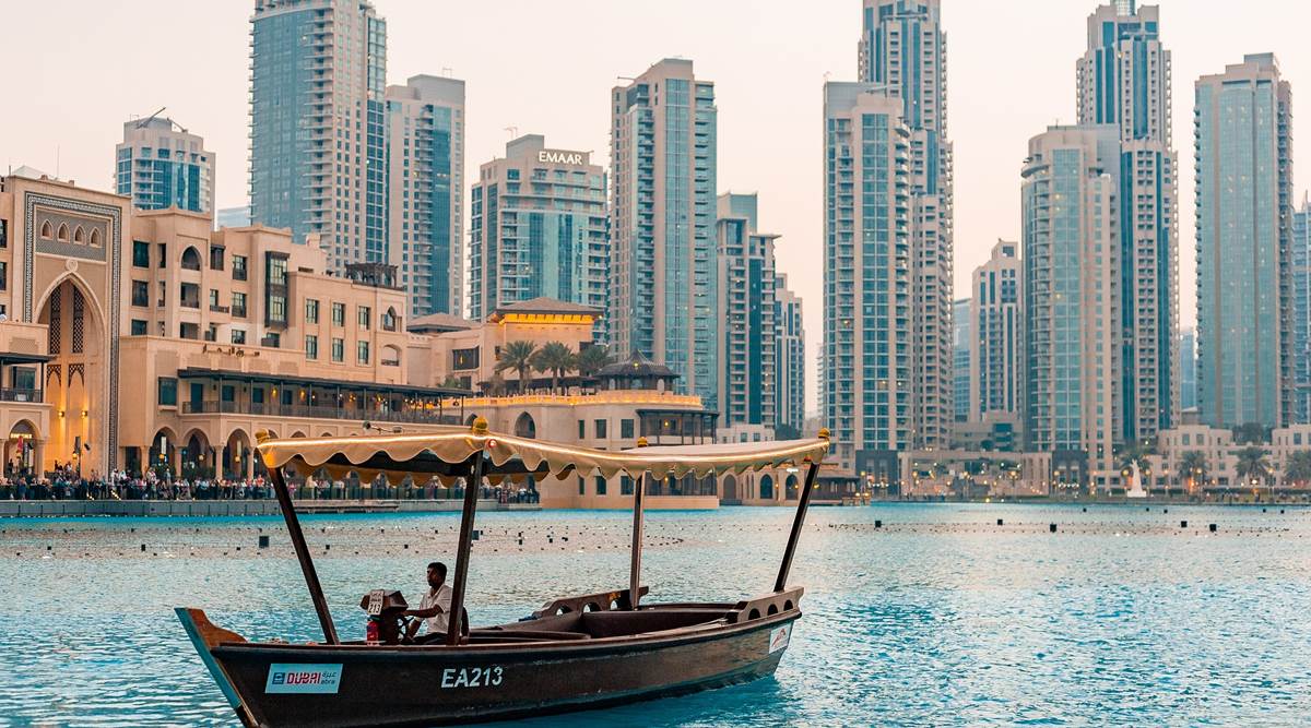 how-to-work-in-dubai-the-handbook