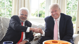 Donald trump, US elections, US polls 2020 fight, trump-Biden fight, abki baar, trump sarkaar slogan, Man behind trump sarkar slogan, Shalabh Kumar, world news, Indian express