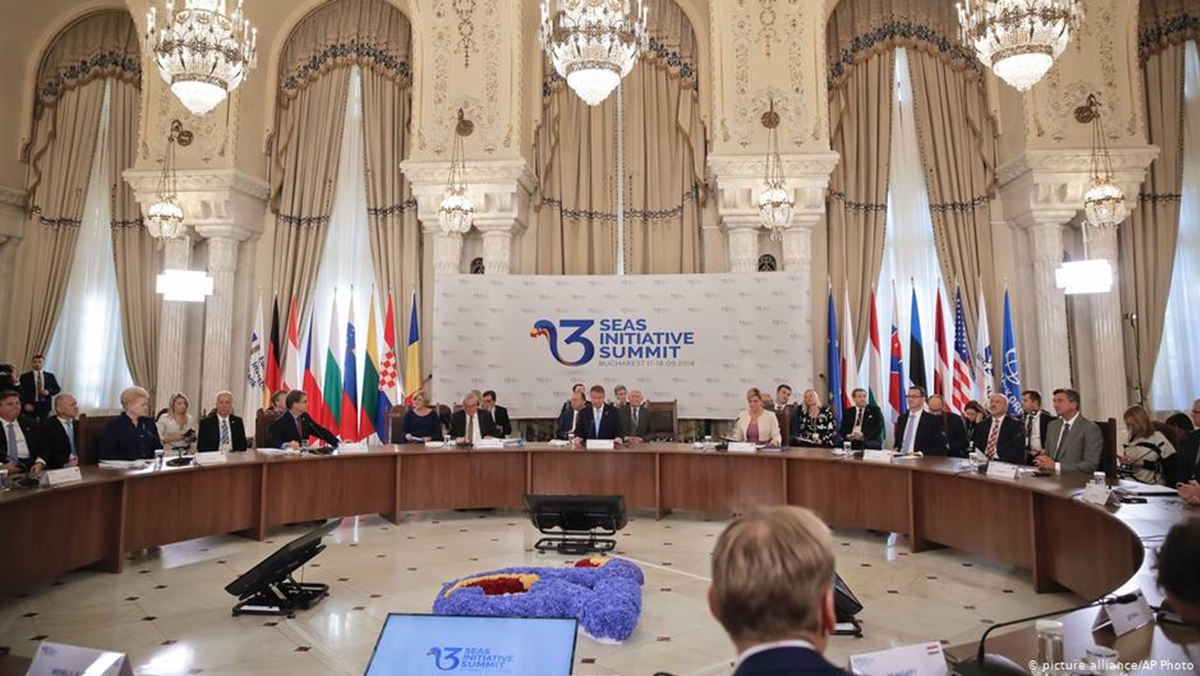 Three seas initiative, Three seas initiative Europe, Europe Three seas initiative, China Europe, Europe China Three seas initiative, world news