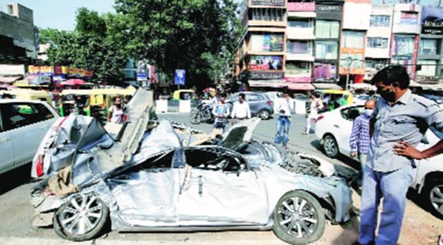 delhi accident, Lajpat Nagar accident, south delhi accident, Lajpat Nagar truck accident, Lajpat Nagar men killed in accident, delhi city news