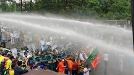 bjp protest, bjp protest march, bjp protest march in kolkata, west bengal bjp, kolkata bjp protest, kolkata bjp protest, howrah bjp police clash, howrah bjp workers protest, bengal bjp nabanna march, west bengal bjp police clash, howrah news, bjp protest west bengal