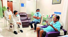 Bharatsinh Solanki, longest covid patient stay in hospital in asia, Bharatsinh Solanki covid, Bharatsinh Solanki treatment, Bharatsinh Solanki discharged