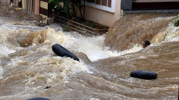 hyderabad rains, hyderabad rain news, hyderabad weather, hyderabad weather updates, hyderabad weather today, telangana rains, andhra pradesh rains, indian express