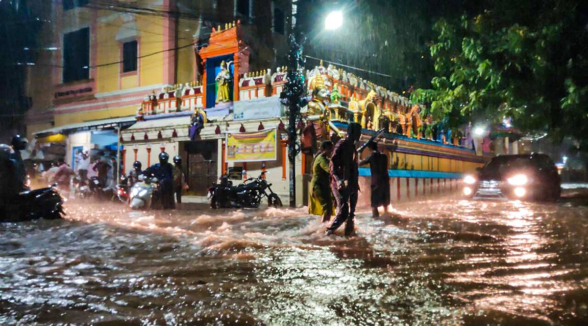 Hyderabad Rain Updates Today; Heavy Rain in Hyderabad Today, Telangana Rain  News: Heavy rainfall lash parts of city; thundershowers likely in Telangana  | Hyderabad weather update