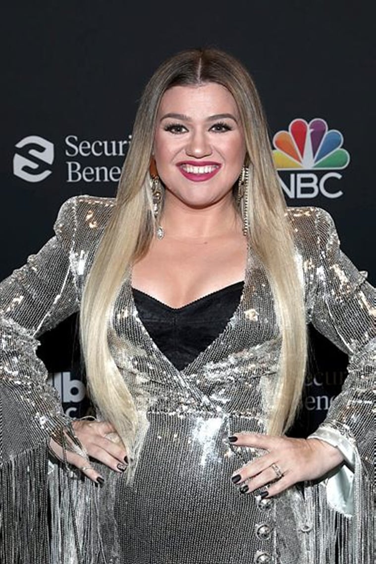 kelly clarkson, billboard music awards 2020 fashion