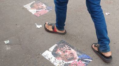 Emmanuel Macron, Emmanuel Macron protests, Emmanuel Macron on islam, Emmanuel Macron posters mumbai, mumbai protests Emmanuel Macron, mumbai city news, france attacks