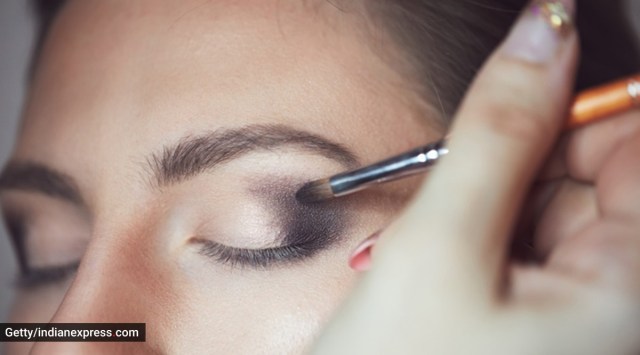 Makeup tips, skincare, festive season makeup, indianexpress.com, indianexpress, skincare tips, how to stay glowing, glowing makeup, how to let the makeup stay,