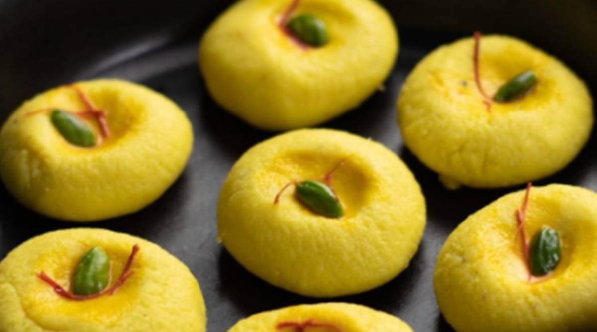 Www Chhena Xxx Videos Com - Navratri vrat recipe: Make malai pedas with homemade chhena | Lifestyle  News,The Indian Express