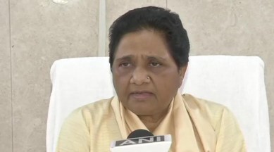 Hathras rape case, Hathras rape and death case, Hathras victim cremation, Hathras case, UP Police, Yogi Adityanath, UP rape case, India news, Indian Express