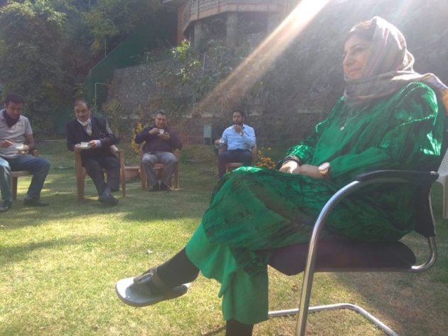 Mehbooba Mufti, Mehbooba Mufti released, PDP Mehbooba Mufti Kashmir, Kashmir Mehbooba Mufti, Mehbooba Mufti Kashmir news