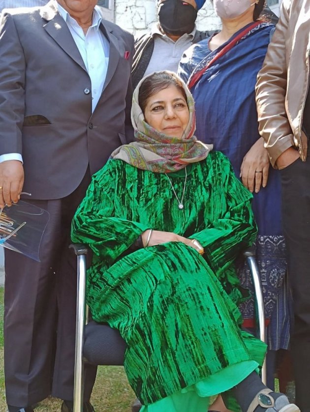 Mehbooba Mufti, Mehbooba Mufti released, PDP Mehbooba Mufti Kashmir, Kashmir Mehbooba Mufti, Mehbooba Mufti Kashmir news