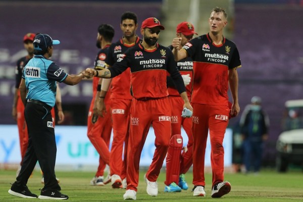 RCB, RCB bowling