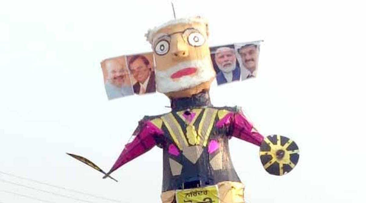 MOdi effigy, Dussehra, Haryana farmers, Punjab farmers, Farm bill protest, Chandigarh news, Punjab news, Indian express news