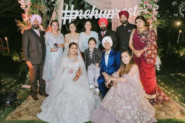 8 pictures from Neha Kakkar’s wedding reception | Entertainment Gallery