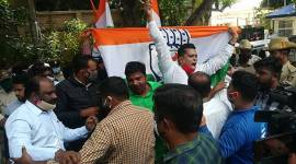 protest 1200 DK shivakumar, CBI, CBI raids DK shivakumar, dk suresh, bangalore news, indian express