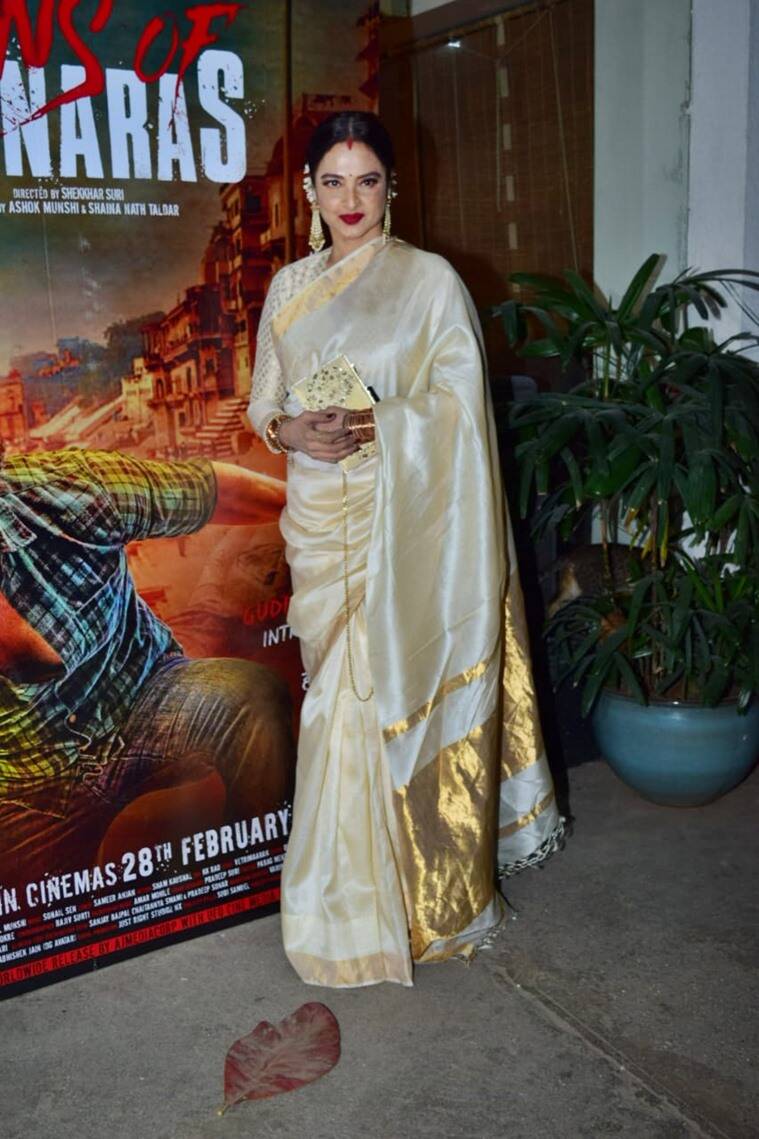 rekha, sari