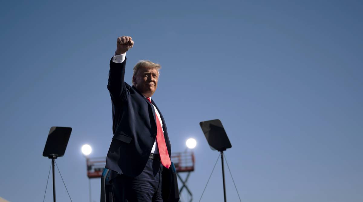 ‘Volatile’ voters could still decide the election. They tend to dislike Trump.