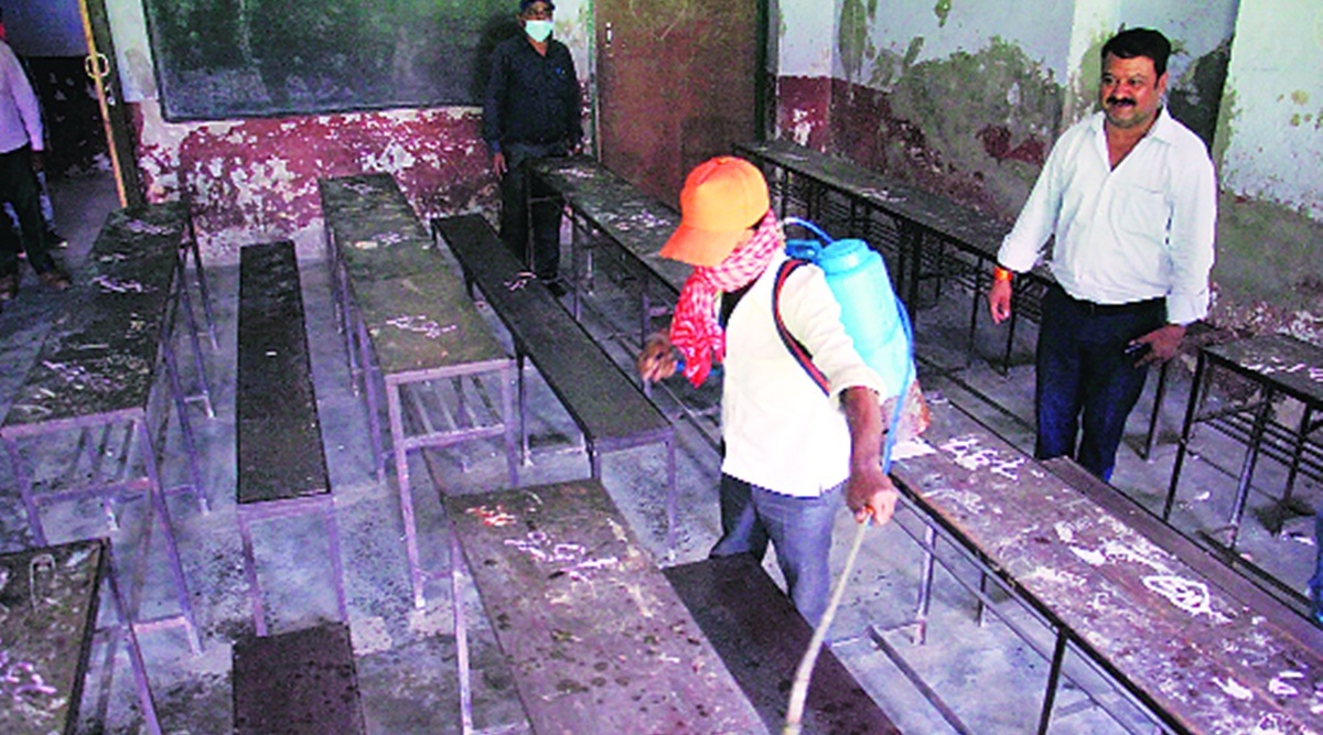 UP schools open, UP schools reopen, UP schools reopening, UP schools reopening SOPs, Lucknow news, city news, Indian Express