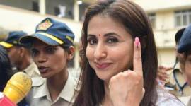 Urmila Matondkar, Urmila Matondkar shiv sena, Urmila Matondkar legislative council, Urmila Matondkar maharashtra legislative council, maharashtra legislative council nominations